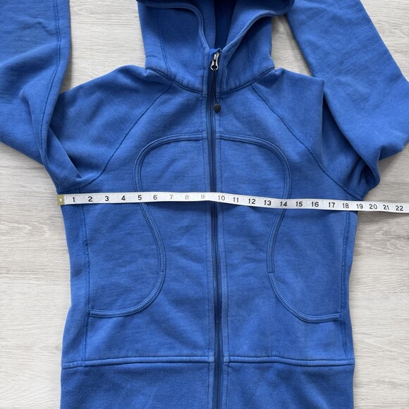 Vintage Lululemon Scuba Hoodie OG RARE No thumbholes Blue Size 8 EUC - Picture 8 of 12